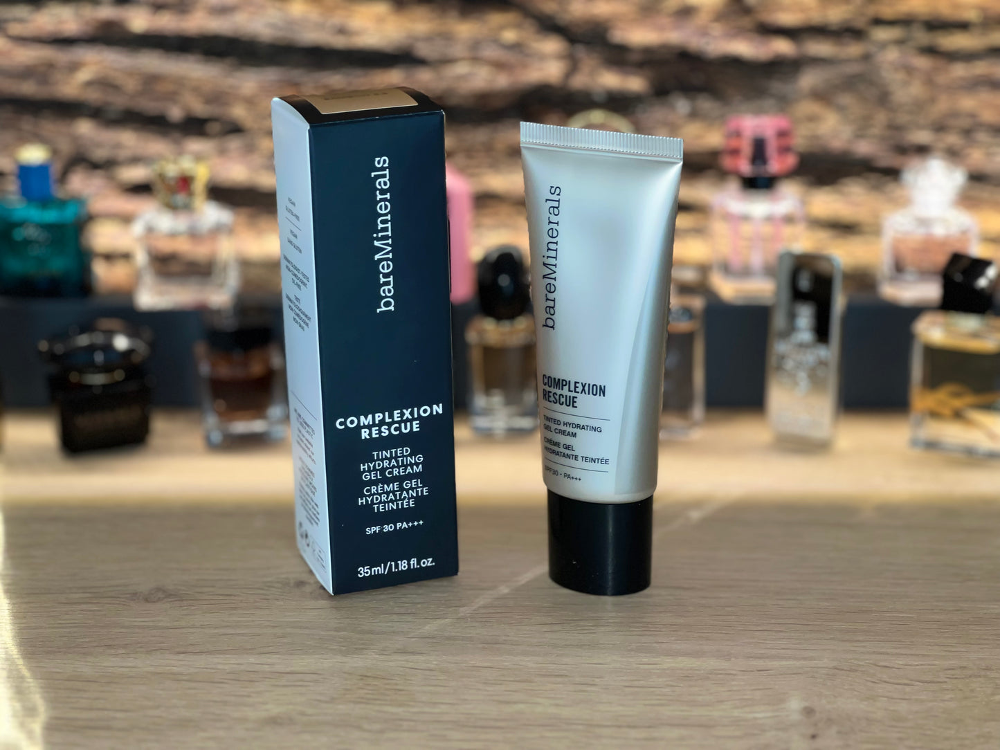 bareMinerals Compexion Rescue Getönte Feuchtigkeitspflege